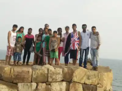 Tour Group at Sindhudurg Fort Malvan Tarkarli rocky shore